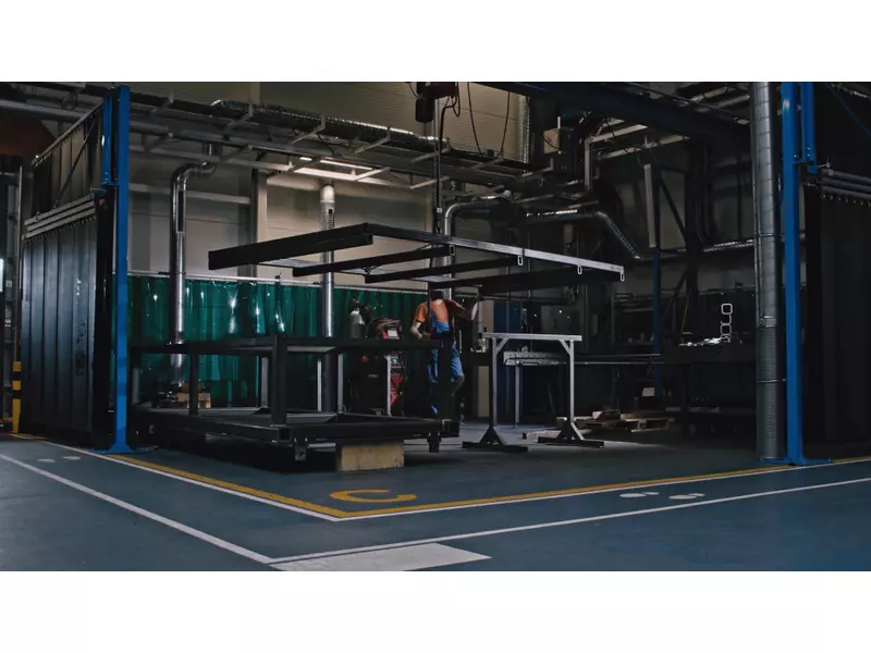 Adoz welding shop 2.webp